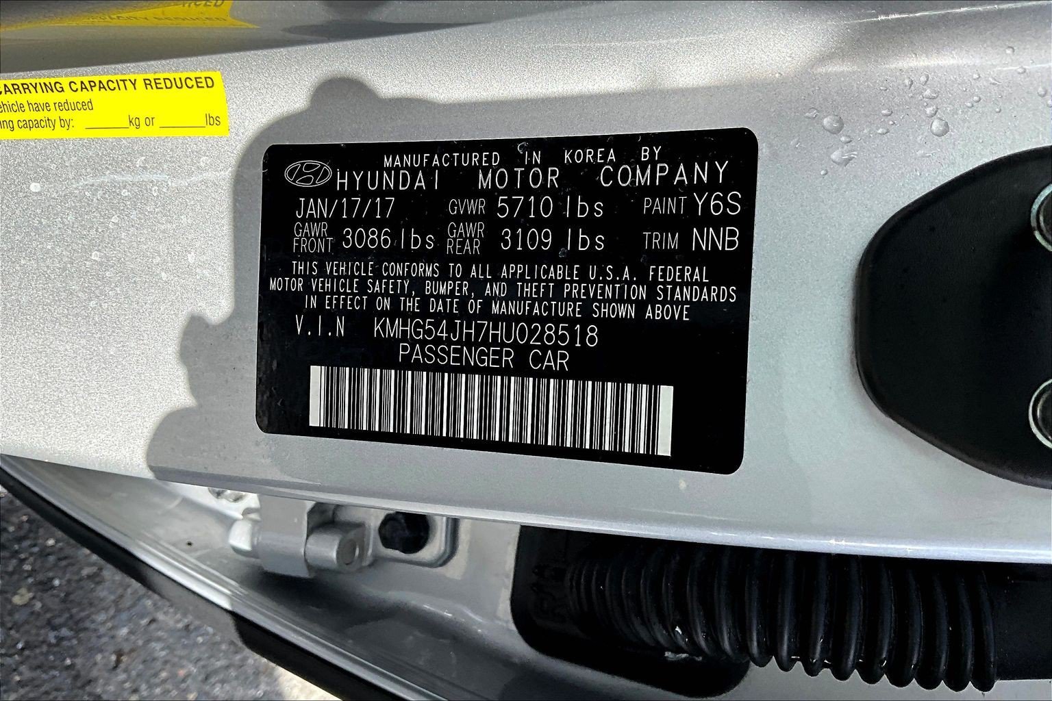 Used 2017 Silver Genesis 5.0 Ultimate image 17