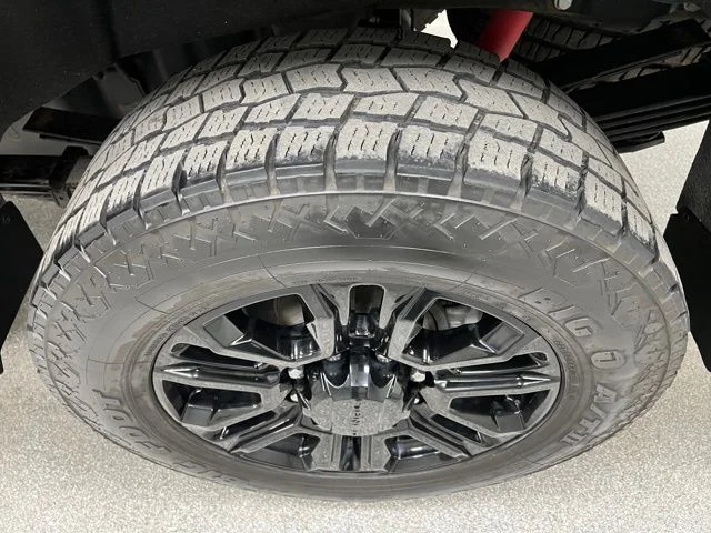 Used 2021 Black GMC Denali image 15