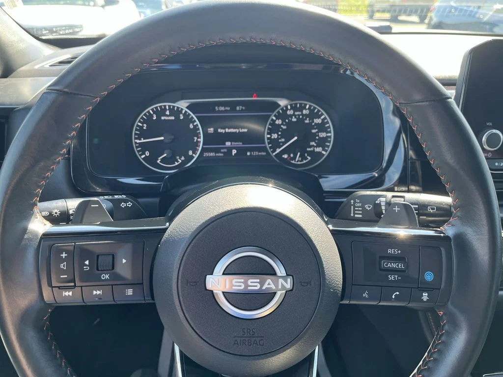 Used 2023 White Nissan Rock Creek image 14
