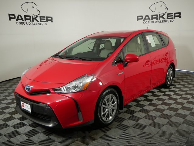 2017 Toyota Prius v Four