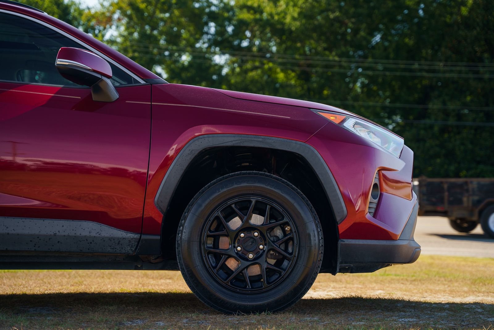 Used 2019 Red Toyota XLE image 8