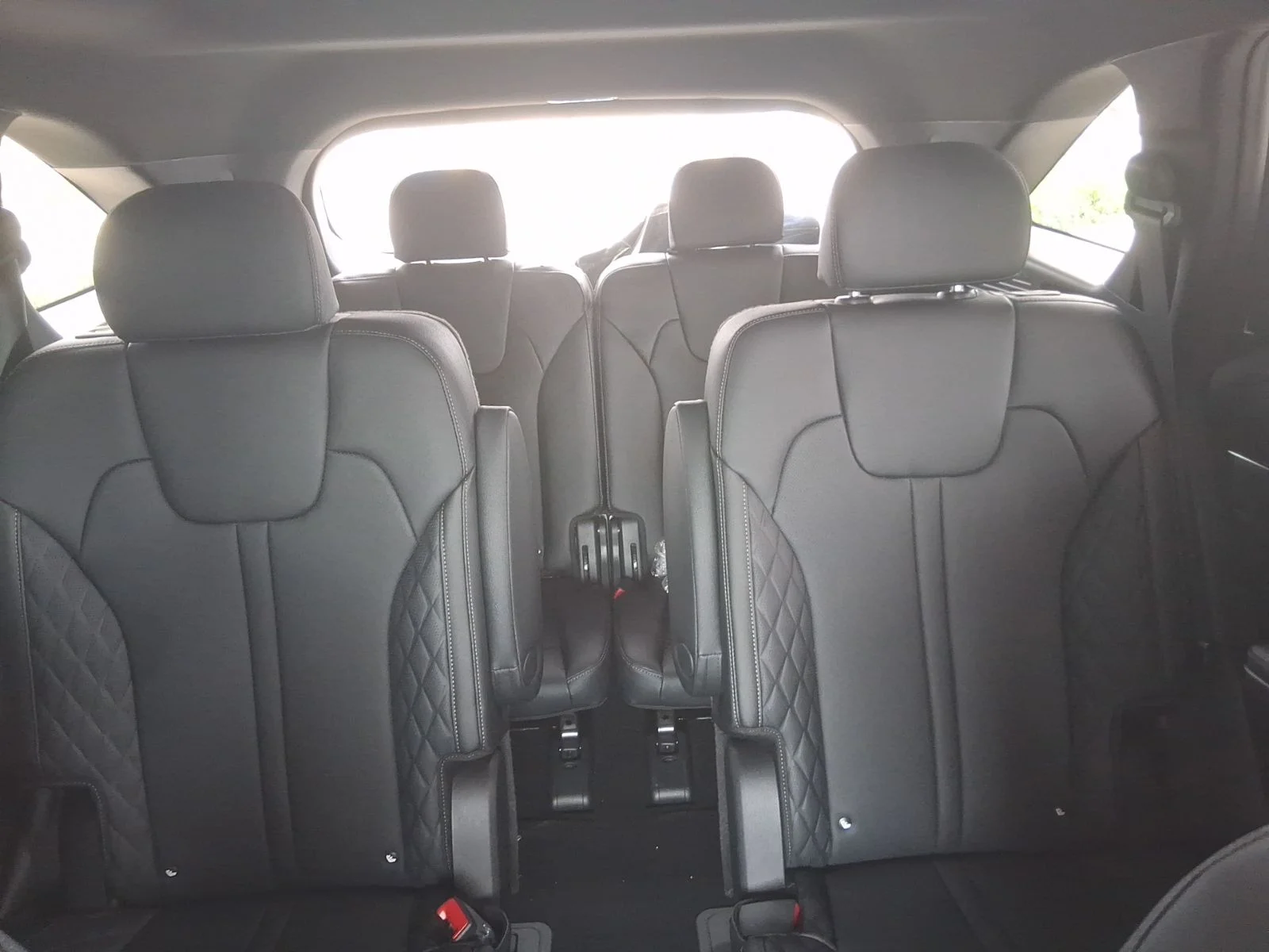 New 2026 White Kia X-Line SX Prestige image 25