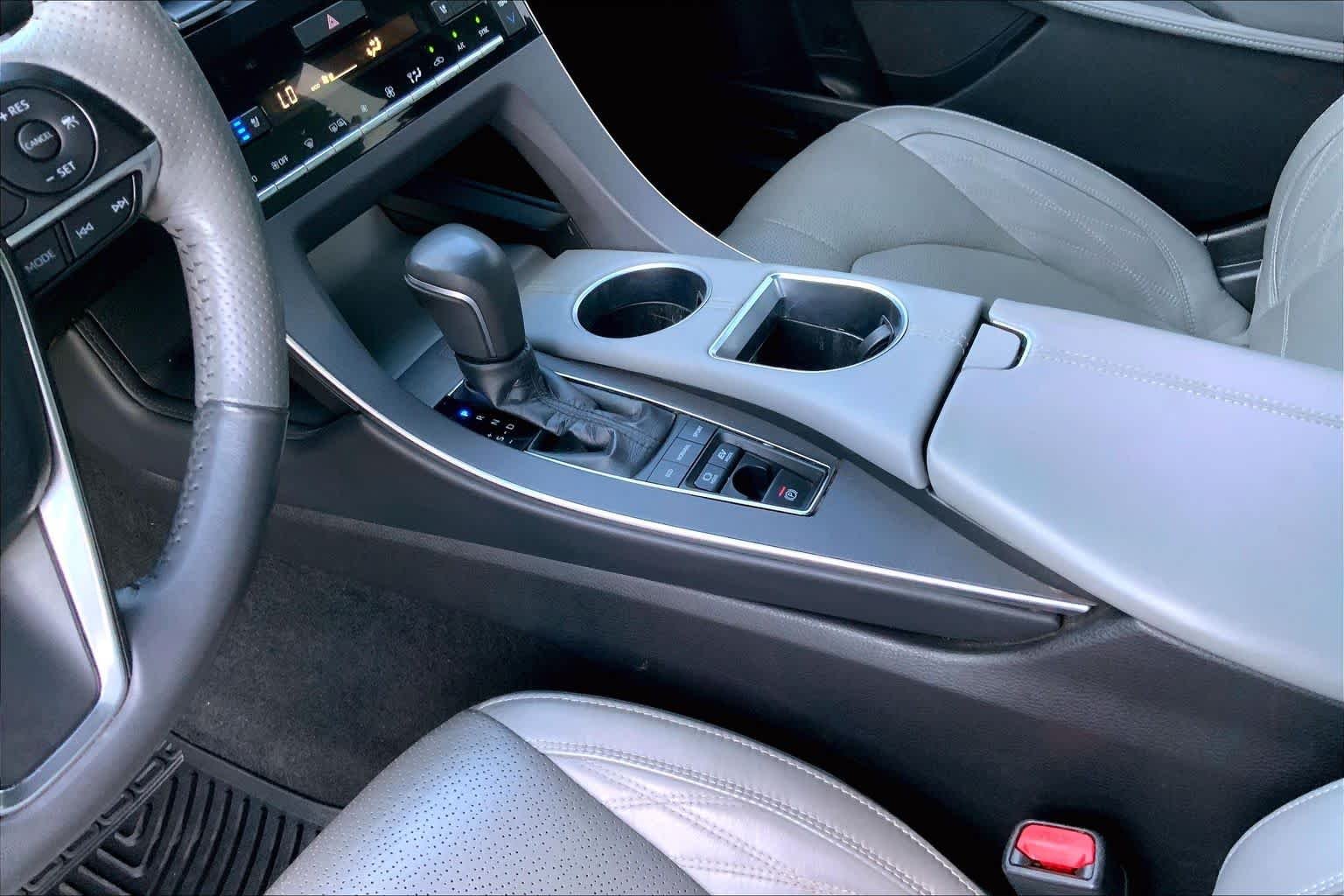 Used 2019 Celestial Silver Metallic Toyota Hybrid Limited image 16