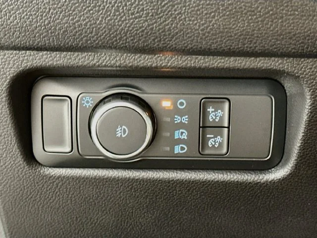 New 2026 Gray Ford XLT image 21