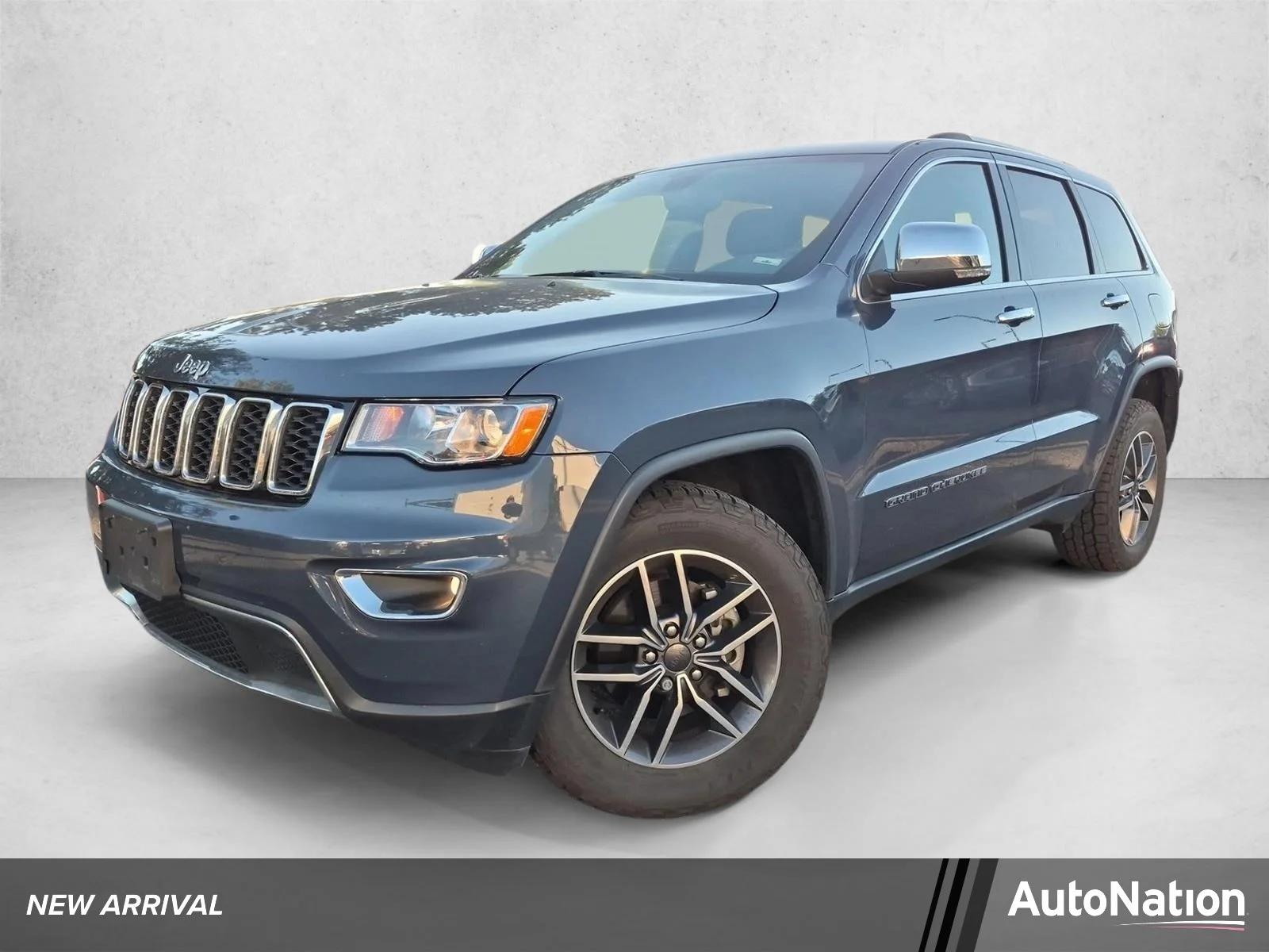 Used 2020 Slate Blue Pearlcoat Jeep Limited image 1