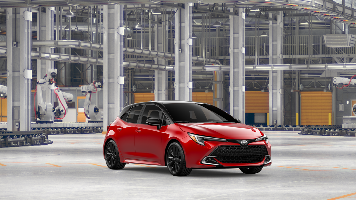 New 2027 Finish Line Red with Black roof Toyota XSE image 15