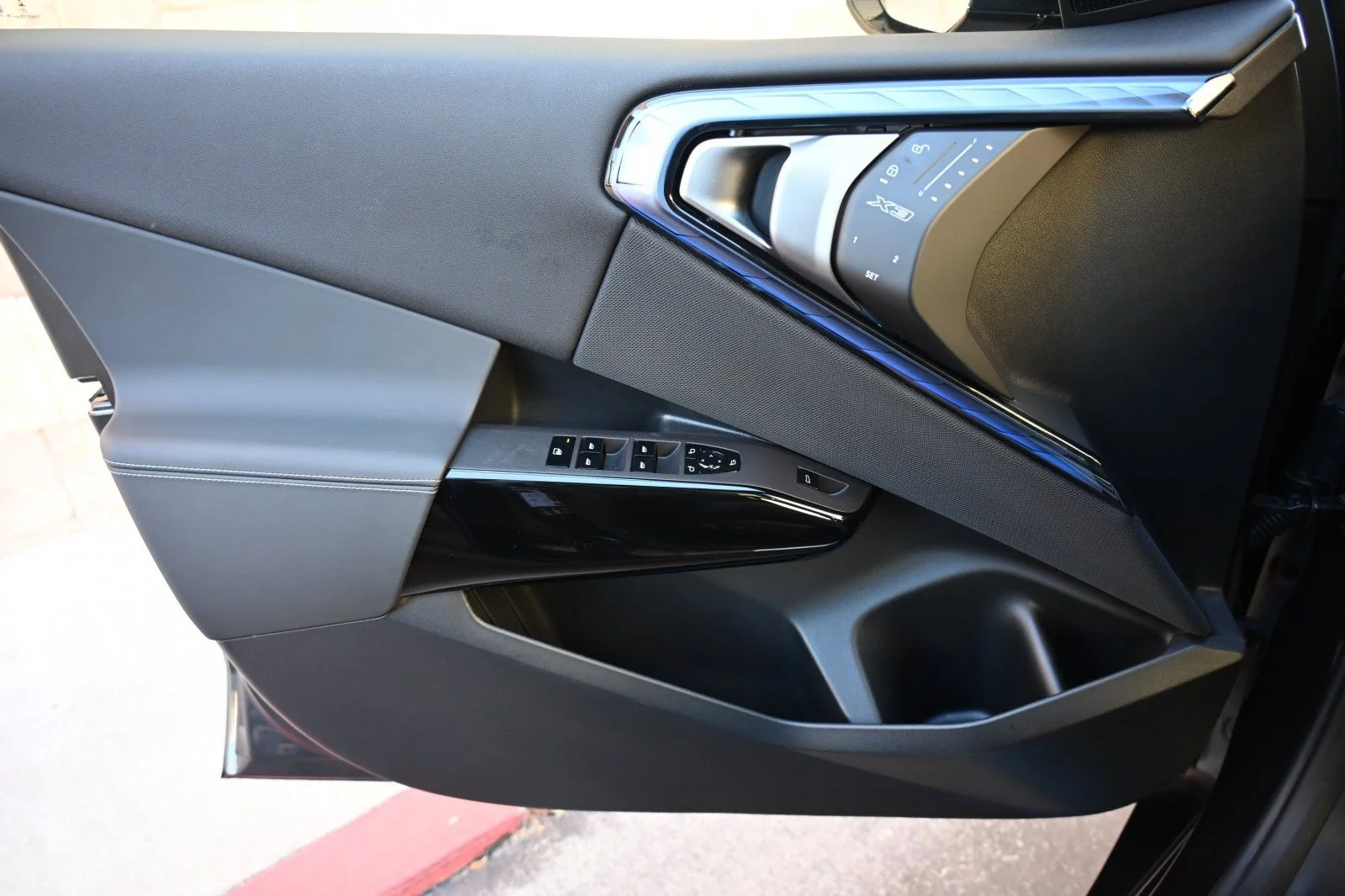 Certified Used 2026 Dark Graphite Metallic BMW 30 xDrive image 7