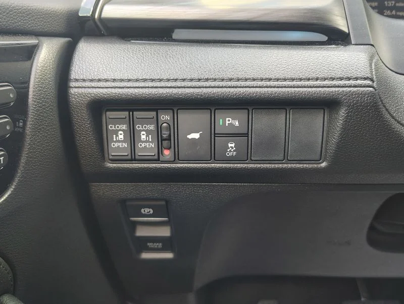 Used 2025  Honda Elite image 32