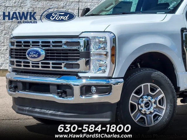 2025 Ford Super Duty F-350® XLT