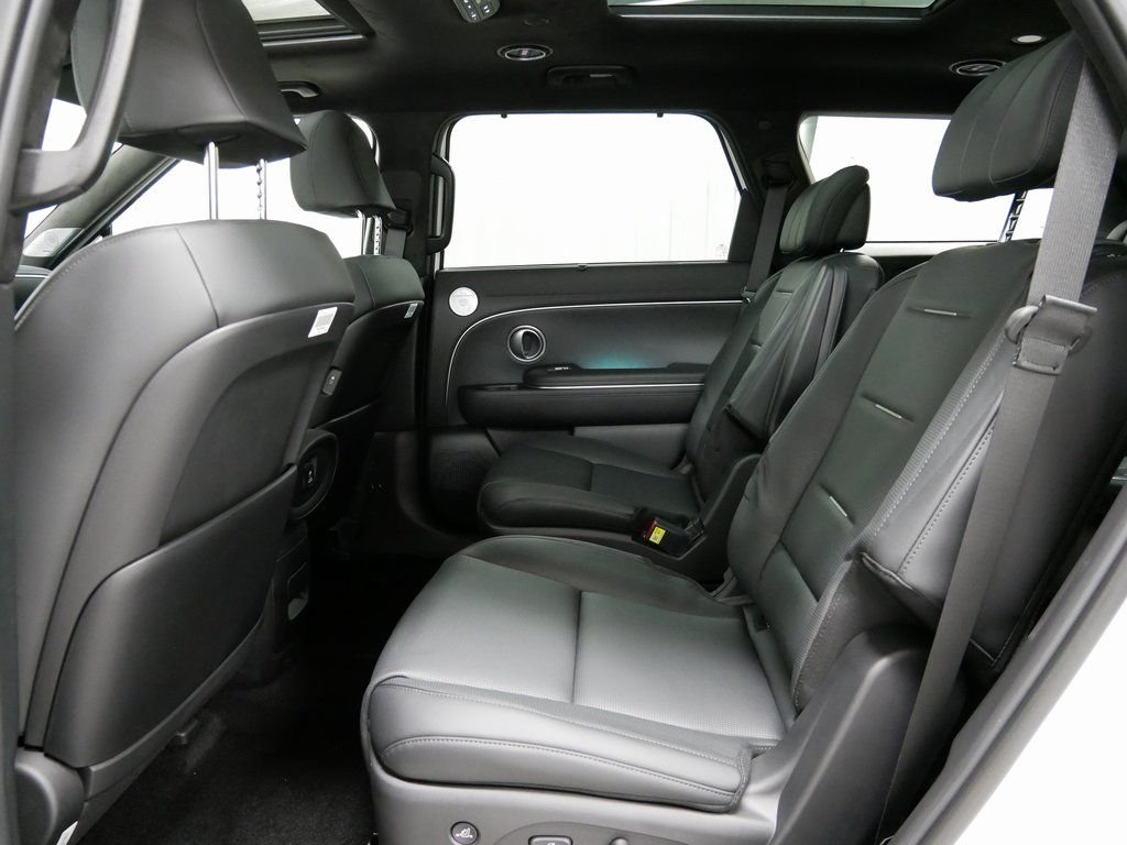 Certified Used 2026 White Hyundai Calligraphy image 8