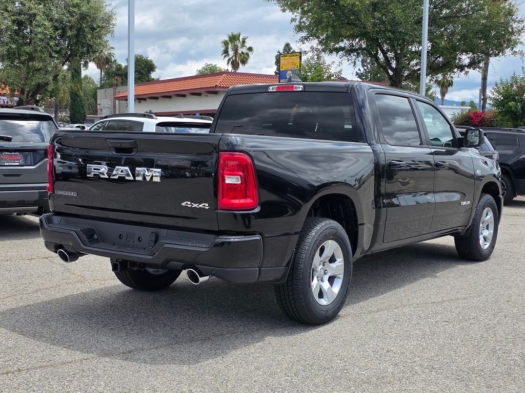 New 2026 Diamond Black Crystal Pearl-Coat Exterior Paint RAM Big Horn/Lone Star image 4