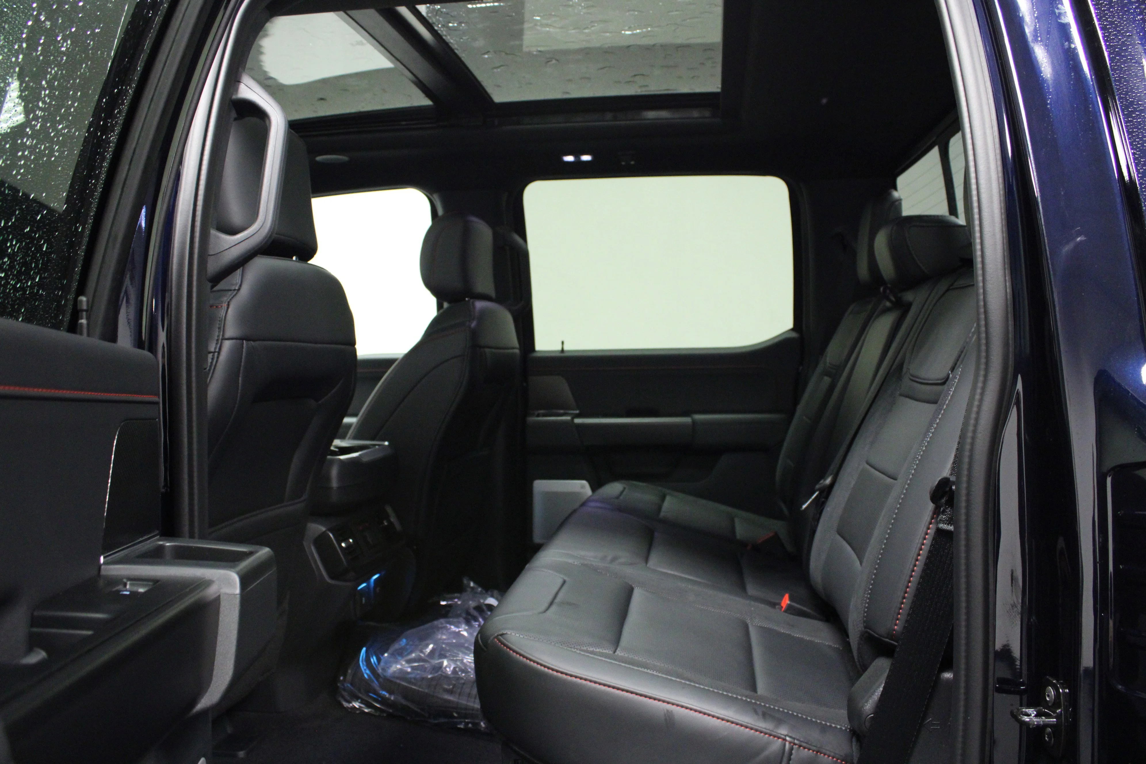 Used 2025 Antimatter Blue Metallic Ford Raptor image 13