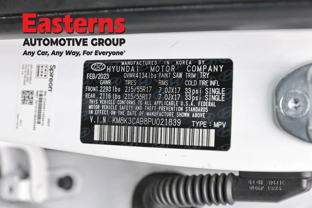 Used 2023 White Hyundai SEL image 35