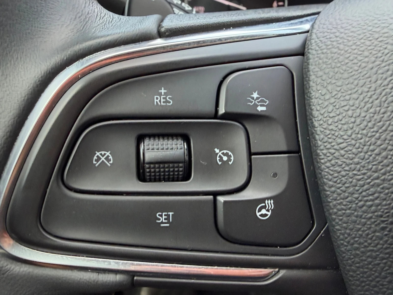Used 2023 Cinnabar Metallic Buick Preferred image 24