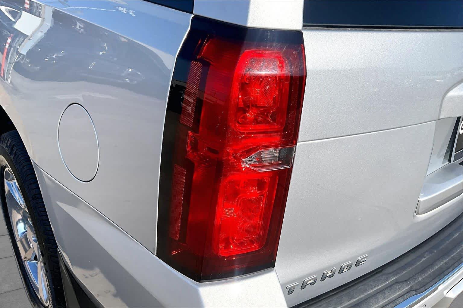Used 2016 SILVER ICE METALLIC Chevrolet LTZ image 29