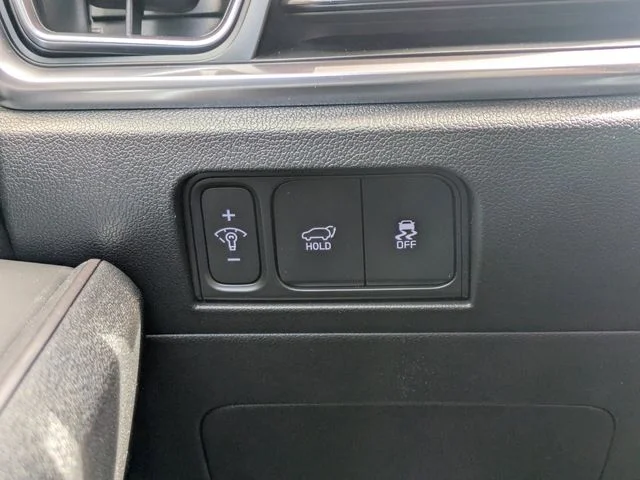 New 2026 Snow White Pearl Kia EX image 26