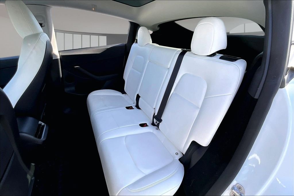 Used 2024 Pearl White Multi-Coat Tesla Long Range image 20