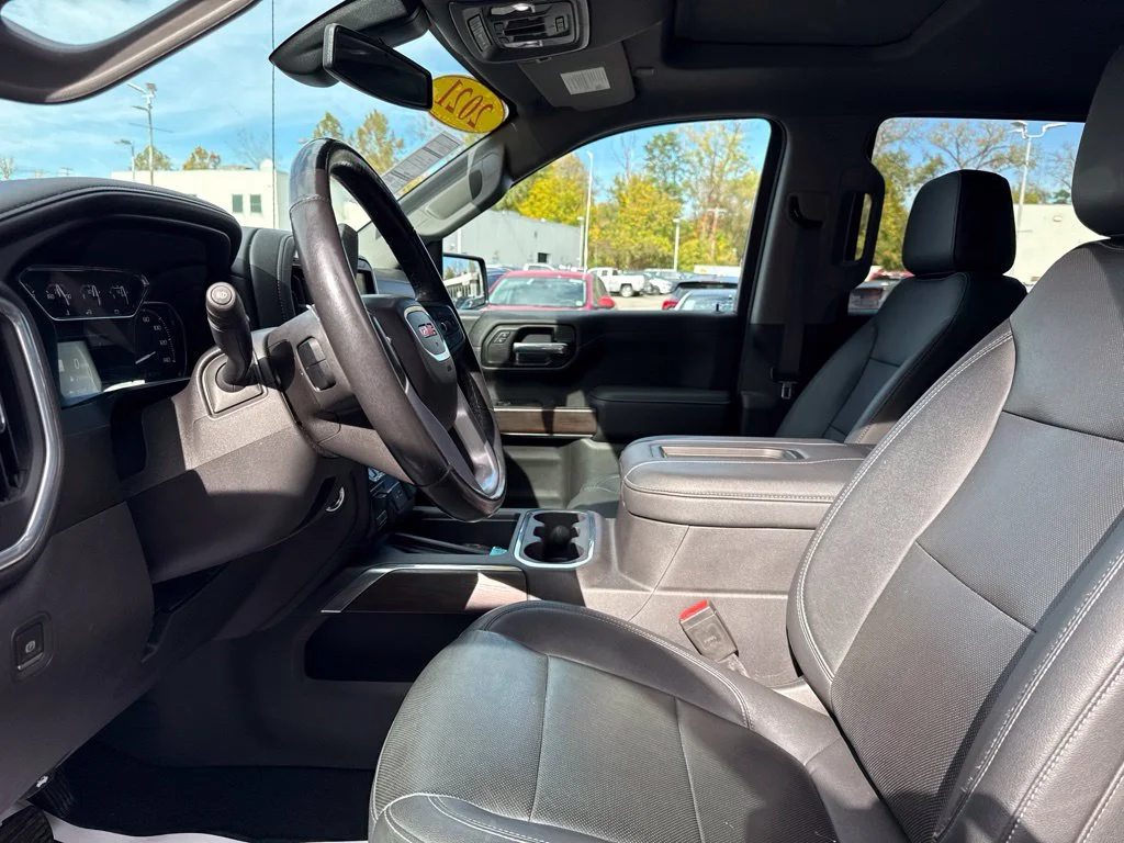 Used 2021 Black GMC SLT image 9