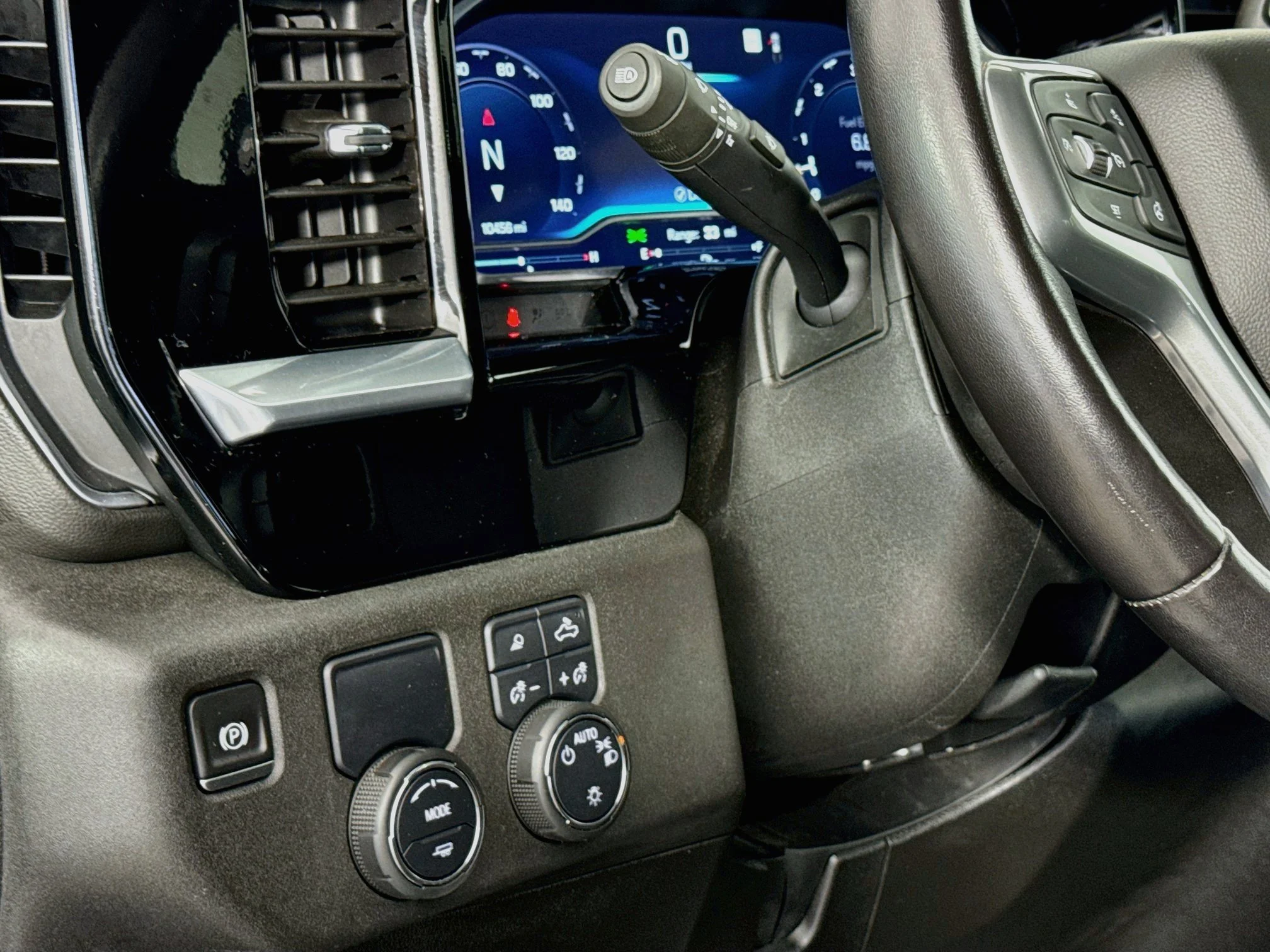 Used 2022 Glacier Blue Metallic Chevrolet LT image 12