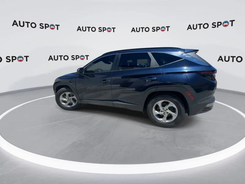 Used 2022 Intense Blue Hyundai SEL image 6