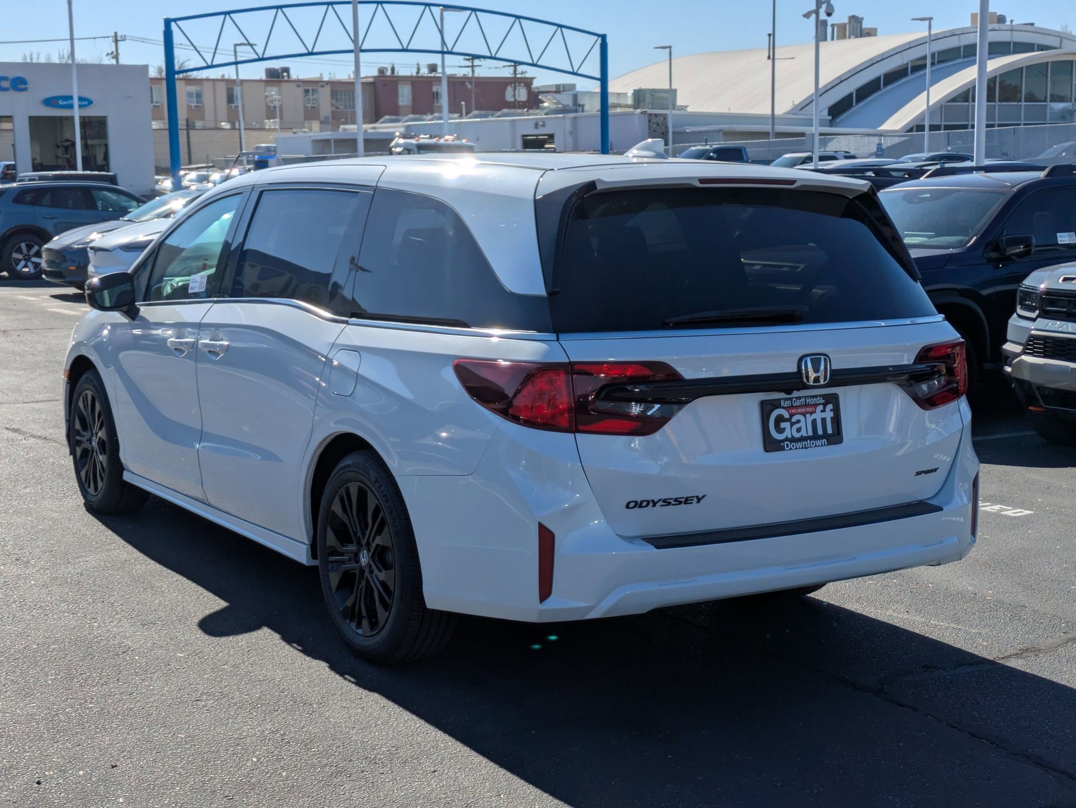 New 2026 Platinum White Pearl Honda Sport-L image 5