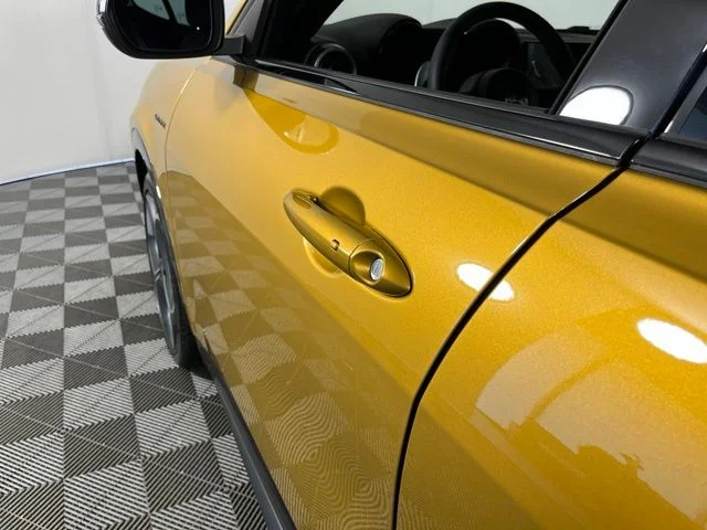 Used 2026 Yellow Alfa Romeo Base image 13