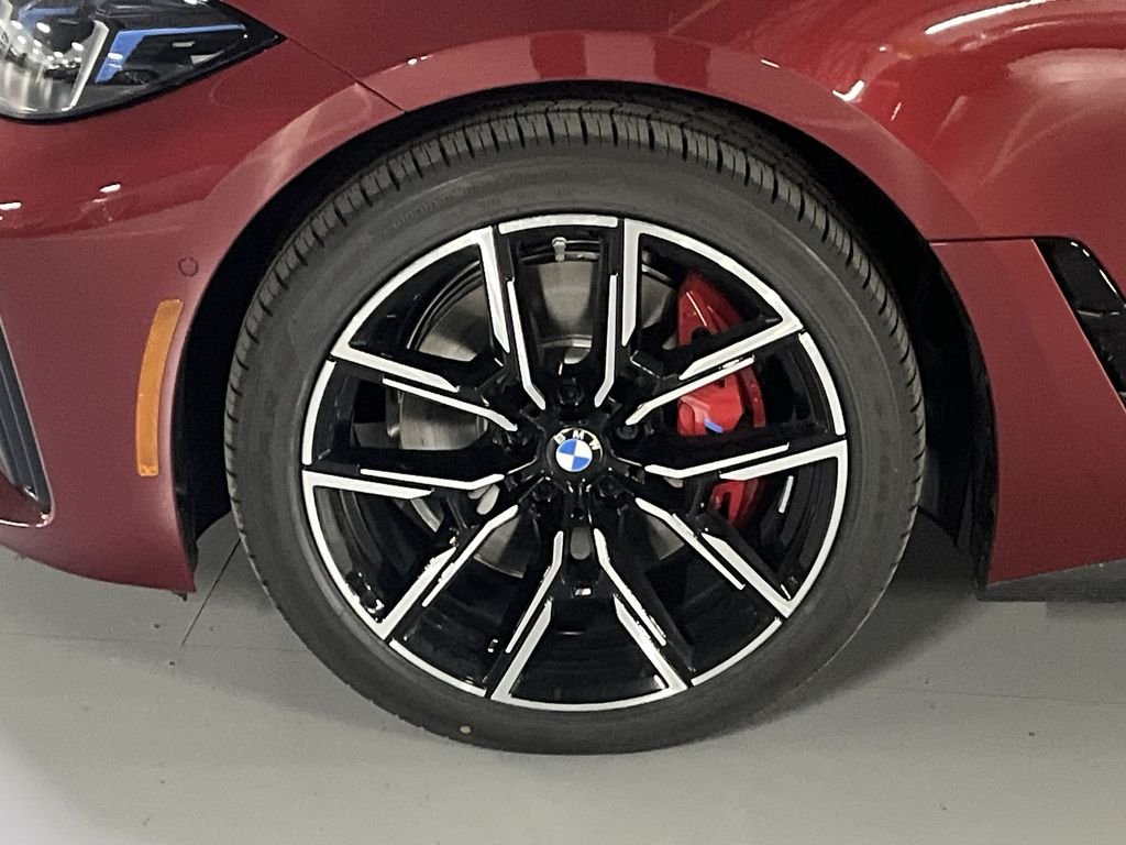 Used 2026 Red BMW xDrive40 image 10
