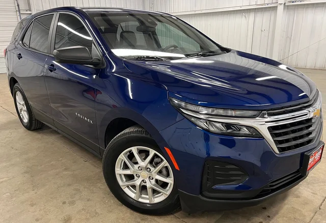 2023 Chevrolet Equinox LS