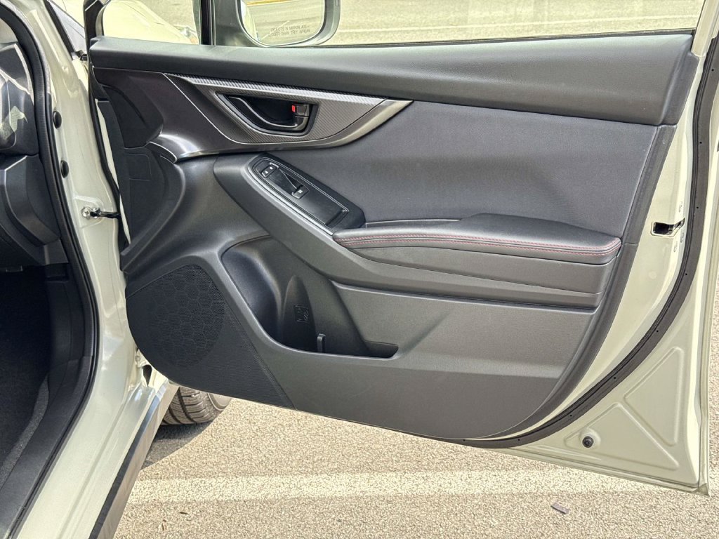 Used 2023  Subaru Premium image 25