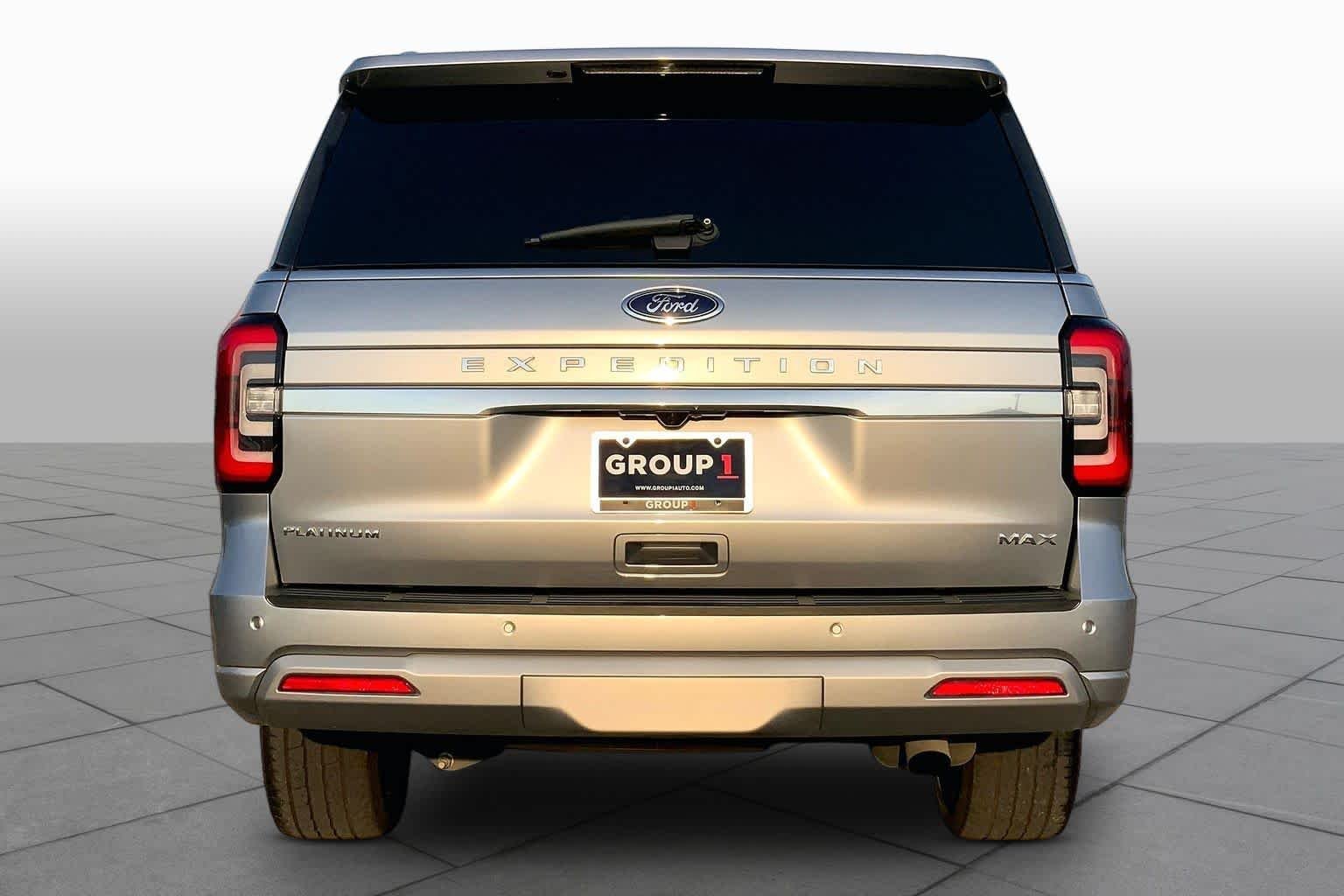 Used 2023 Iconic Silver Metallic Ford Platinum image 5