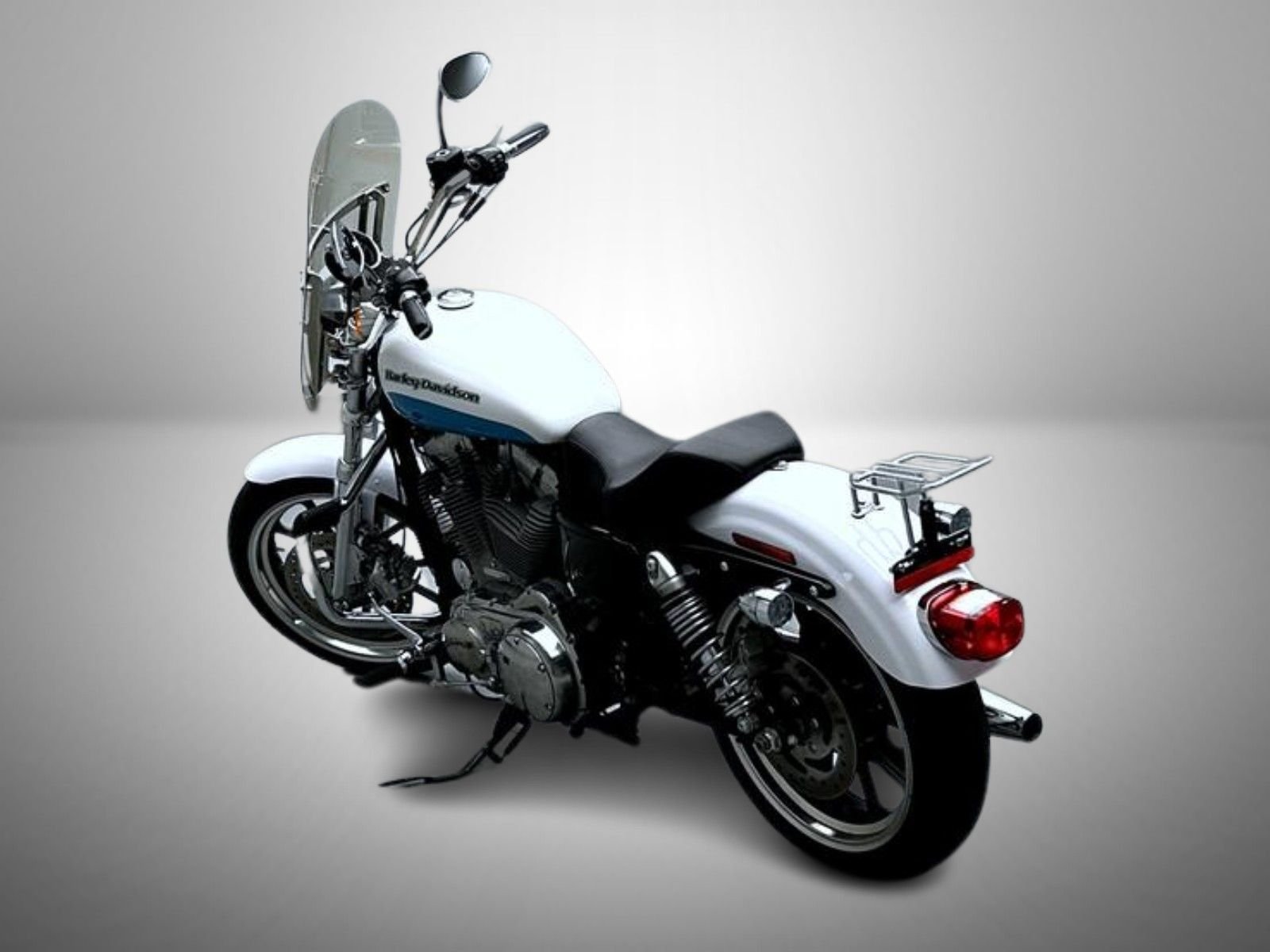 Used 2016 White Harley-Davidson  image 7