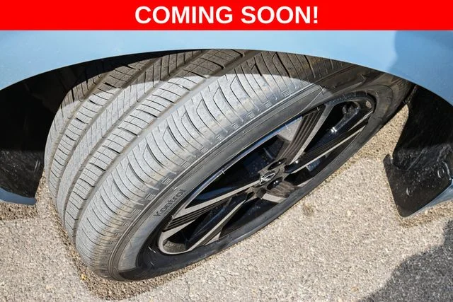 Used 2024 Gray Nissan SV image 10