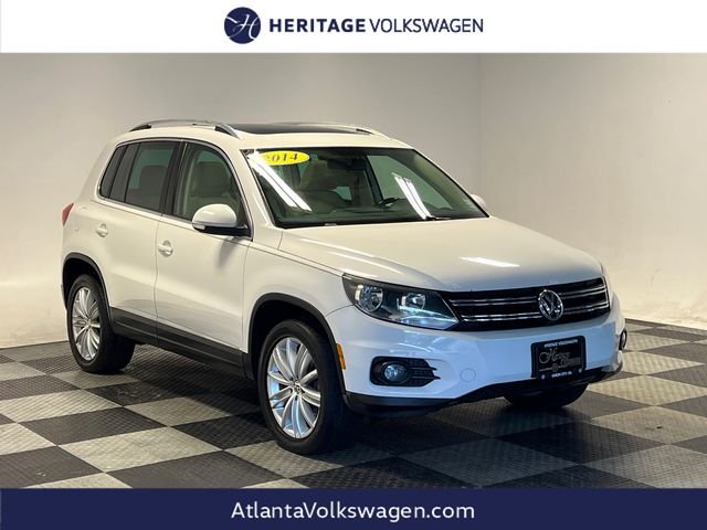 White 2014 Volkswagen Tiguan SE 4Motion SUV / Crossover All-Wheel Drive