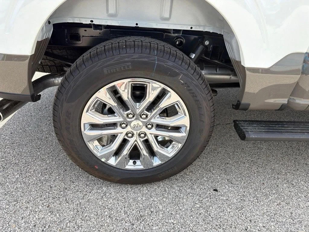 New 2026 White Ford King Ranch image 26