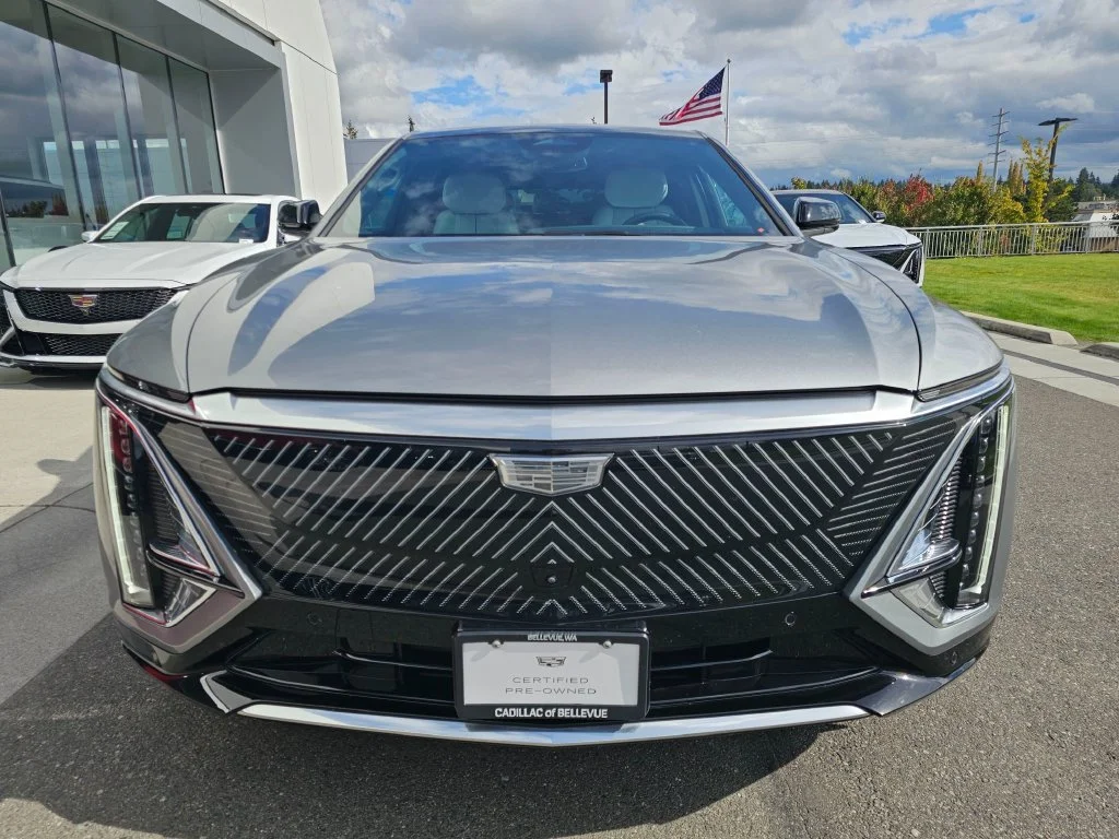 Certified 2024 Cadillac LYRIQ Luxury 1 with VIN 1GYKPPRL4RZ111440 for sale in Bellevue, WA