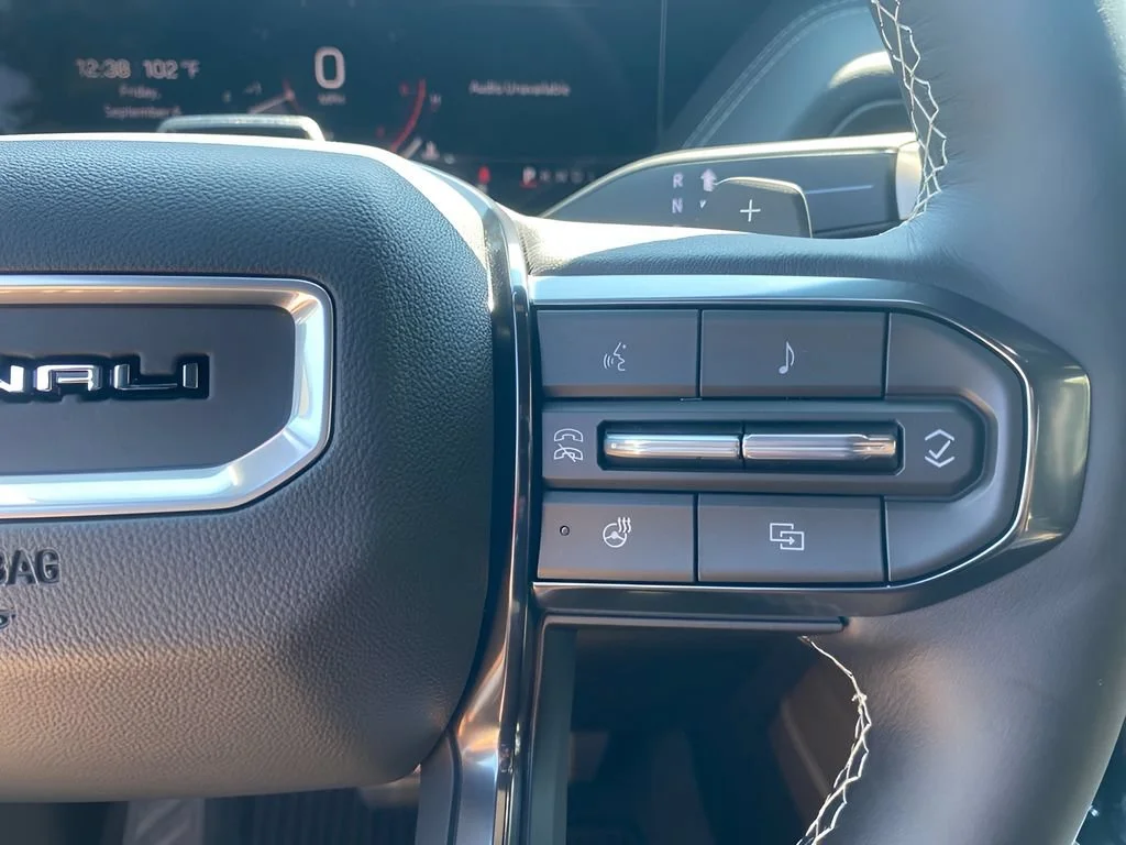 New 2026 Glacier White Tricoat GMC Denali Ultimate image 24