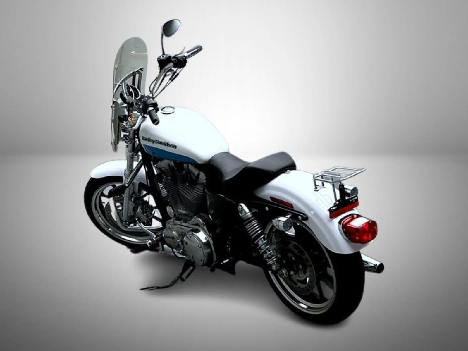 Used 2016 White Harley-Davidson  image 7