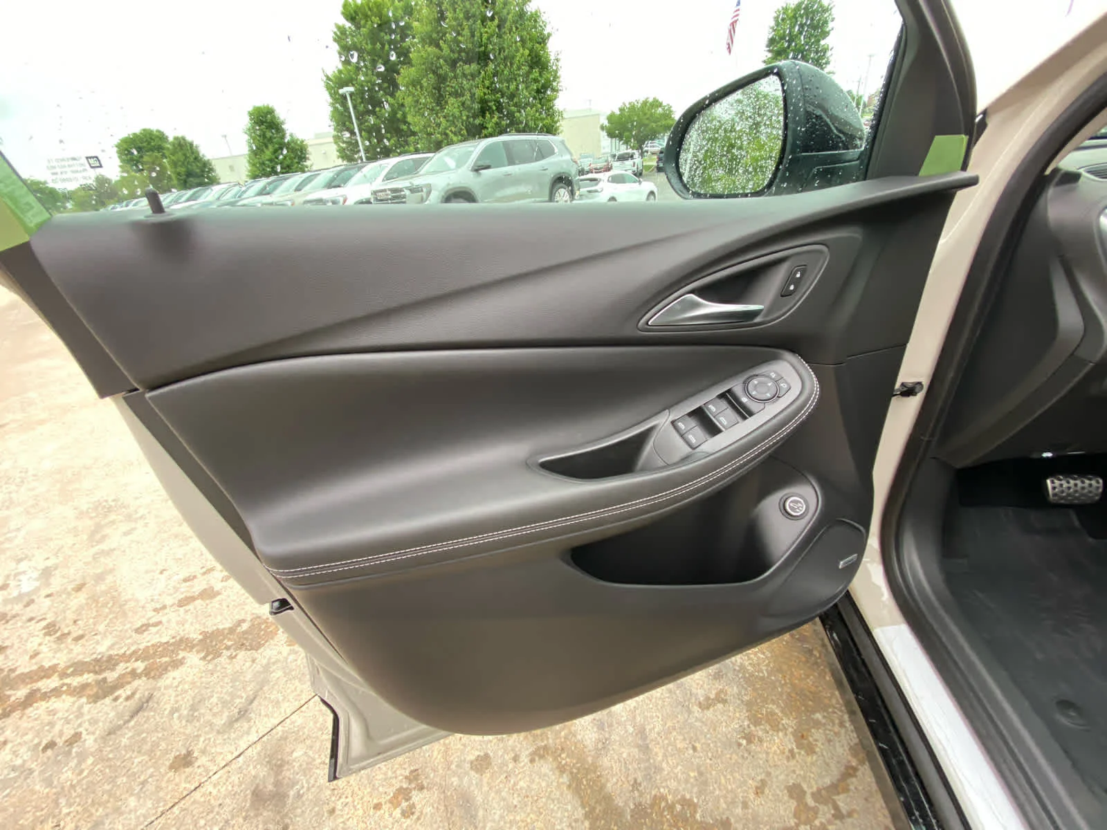 New 2026 Ceramic Buick Sport Touring image 6