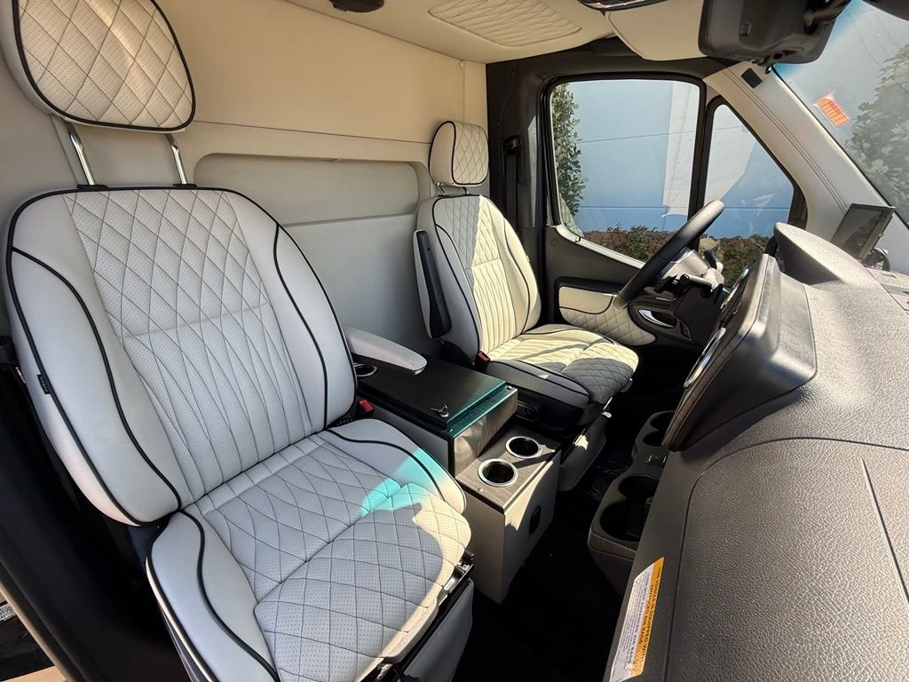 2024 Mercedes-Benz Sprinter Cargo Van Base - Photo 53