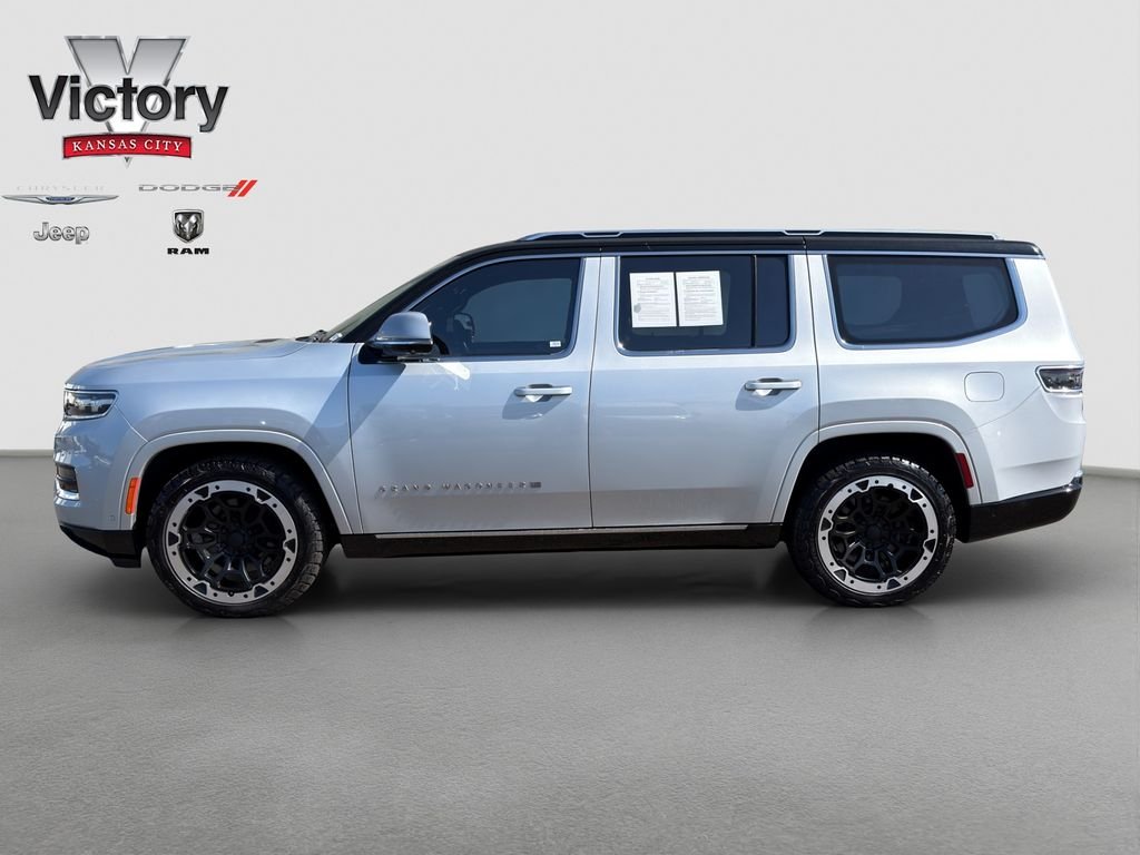 Used 2022 Silver Jeep Series III image 4