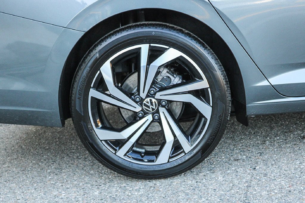 New 2027 Gray Volkswagen 1.5T SEL image 10