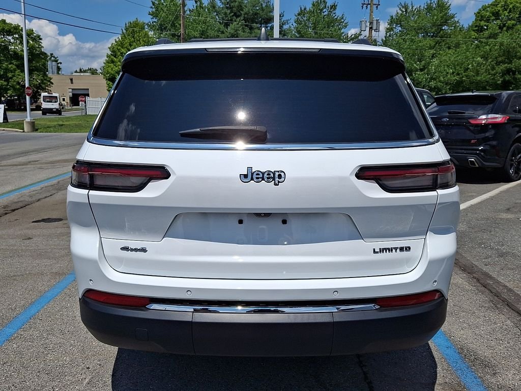 Used 2021 White Jeep Limited image 5
