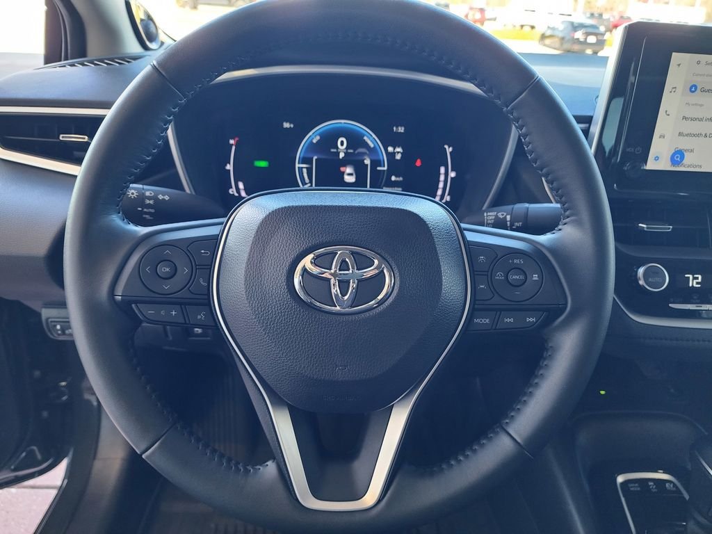 2024 Toyota Corolla SE - Photo 18
