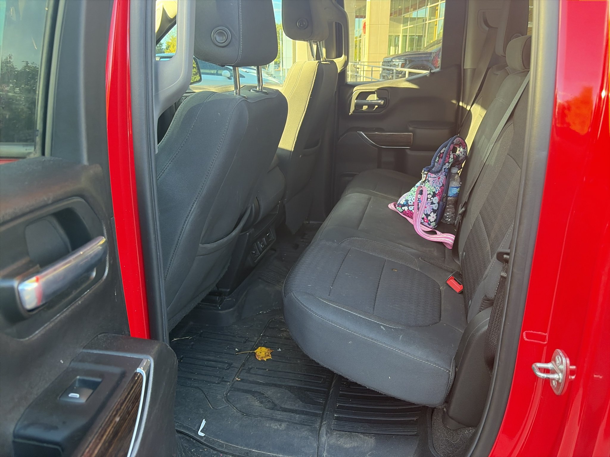 Used 2020 CARDINAL RED GMC Elevation image 3