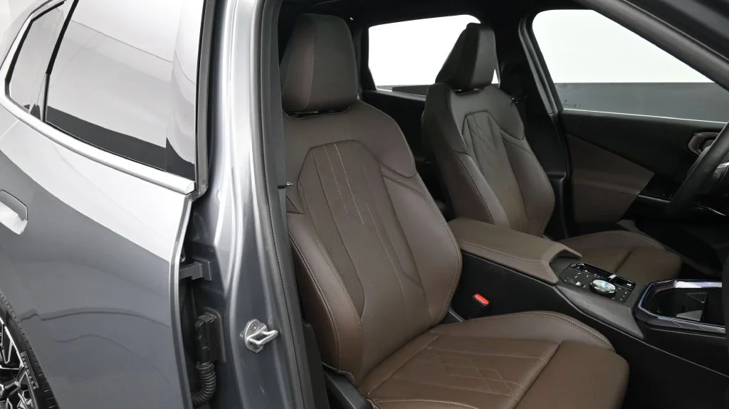 2026 BMW X3 30 - Photo 17