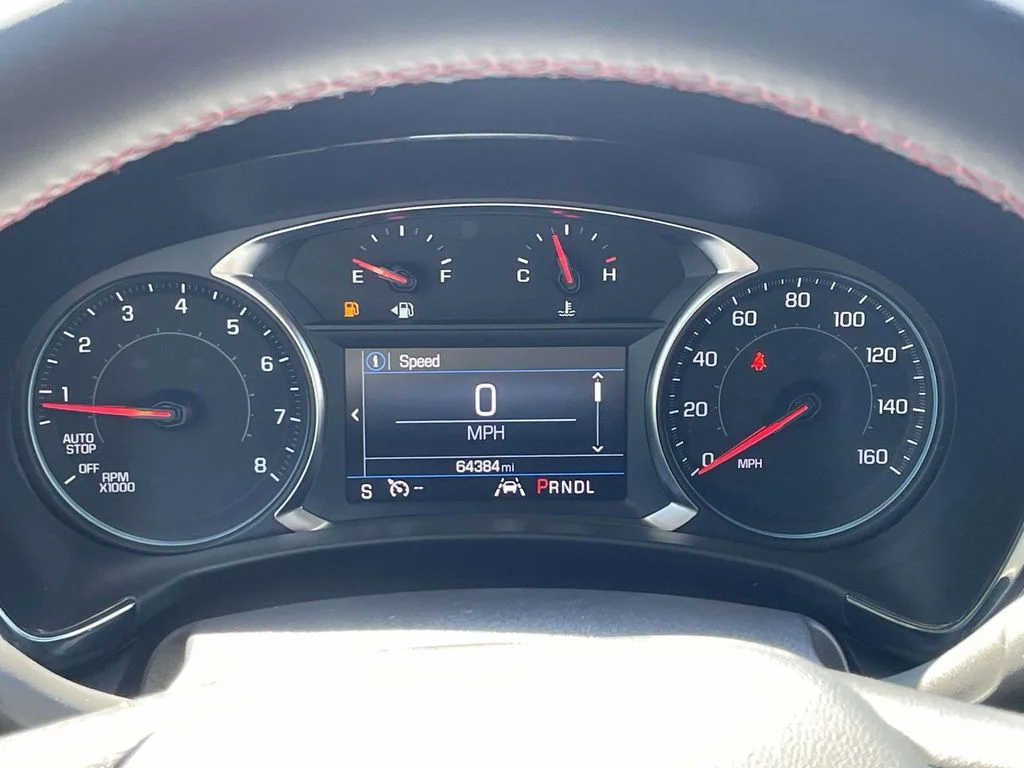 Used 2024 Gray Chevrolet RS image 28