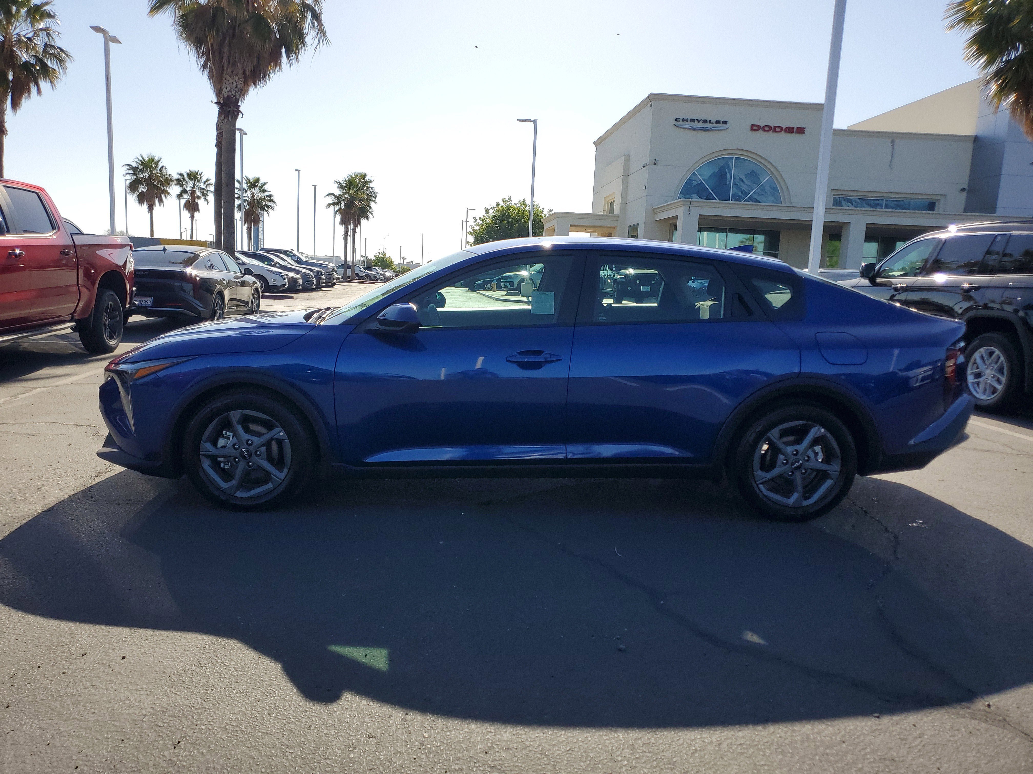 Used 2025 Blue Kia LXS image 6
