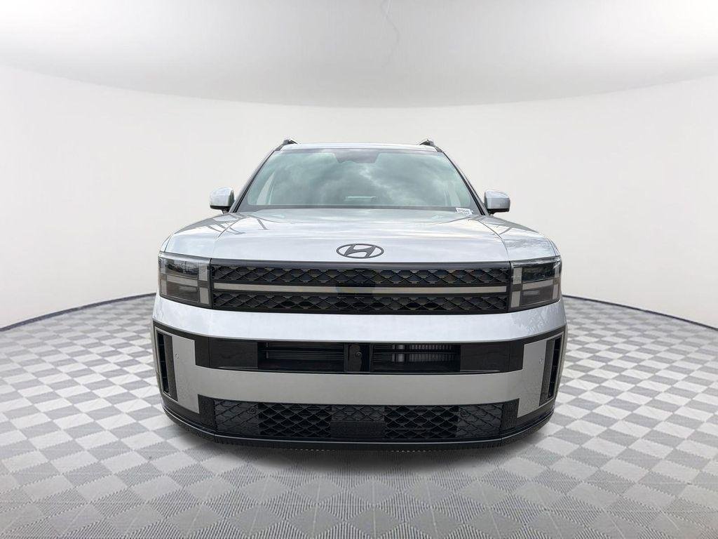 New 2026 Silver Hyundai Calligraphy FWD image 2