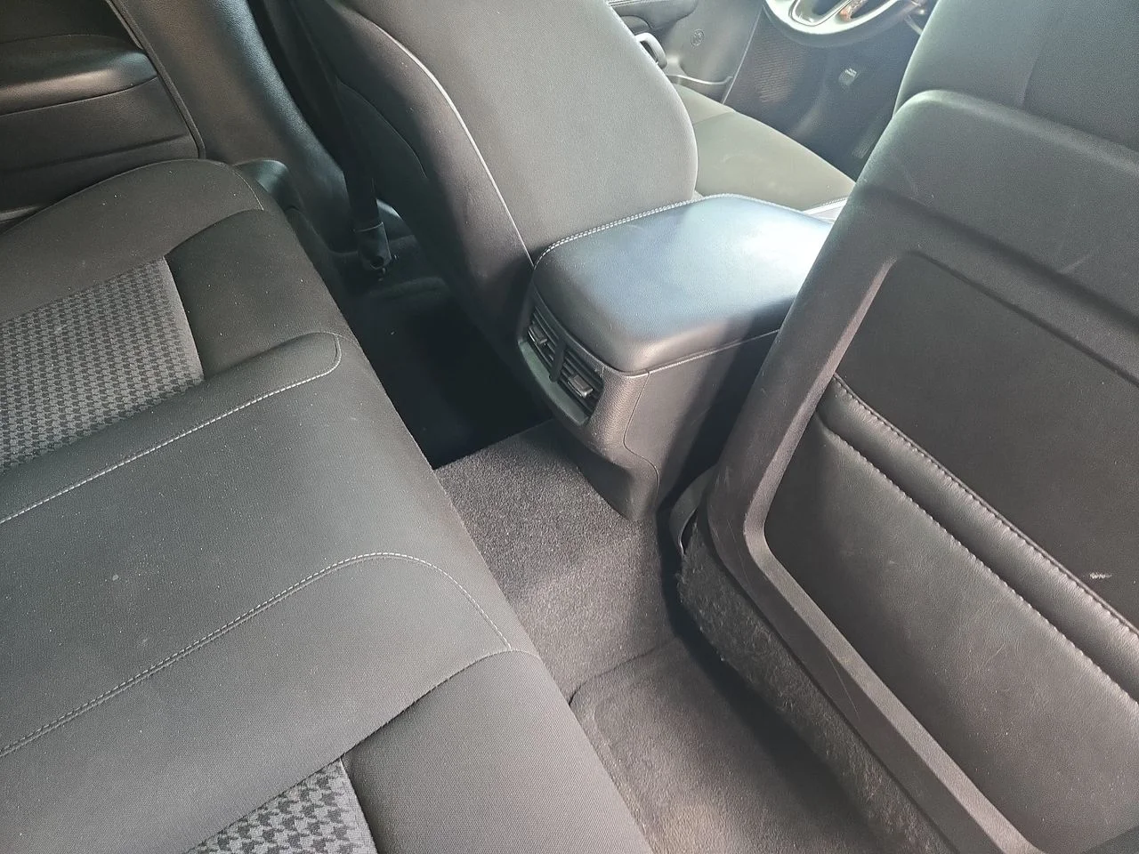 Used 2021 F8 Green Dodge R/T Scat Pack image 10