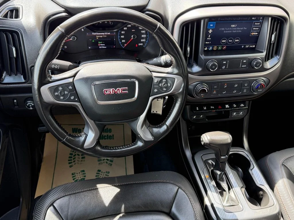 Used 2021 White GMC AT4 w/Leather image 15